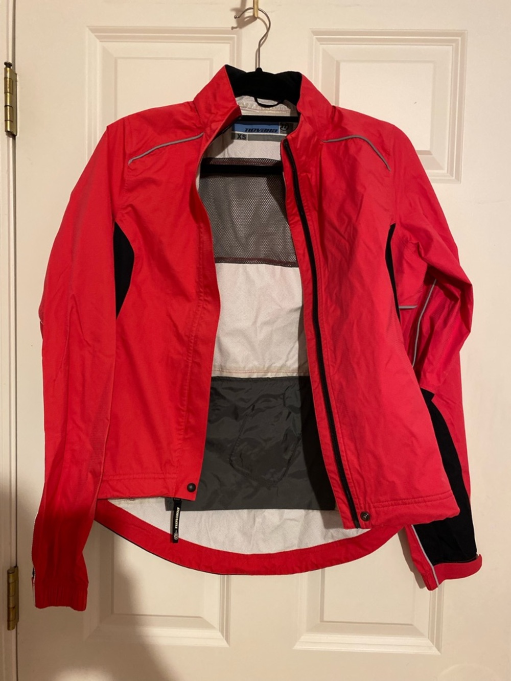 Novara hot pink womens cycling jacket, size XS